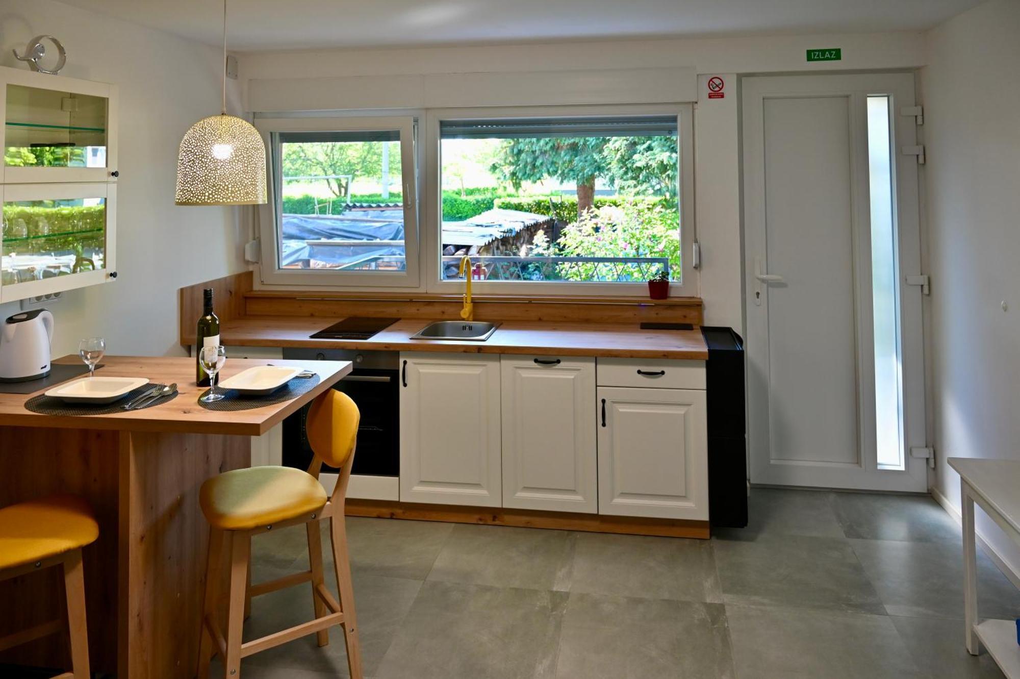 Studio Apartman Una -Self Check In,Free Parking Karlovac Exterior foto